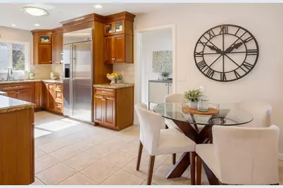 439 Valencia Dr, Los Altos, CA 94022 - Photo 5