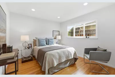 1717 Peartree Ln, Mountain View, CA 94040 - Photo 23