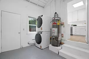 306 Schroeder St, Sunnyvale, CA 94085 - Photo 37