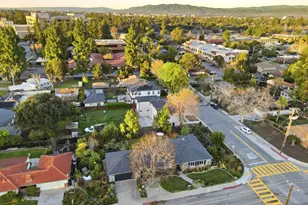 2501 Bailey Ave, San Jose, CA 95128 - Photo 25