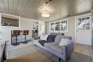 2501 Bailey Ave, San Jose, CA 95128 - Photo 13