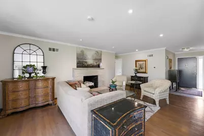 2501 Bailey Ave, San Jose, CA 95128 - Photo 9