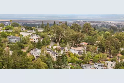 000 Lakeview Way, Redwood City, CA 94062 - Photo 5