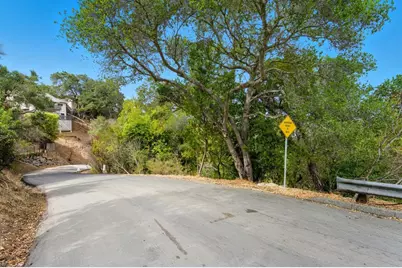 000 Lakeview Way, Redwood City, CA 94062 - Photo 19