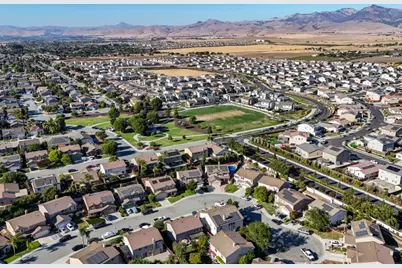 1740 Brentwood Ct, Hollister, CA 95023 - Photo 39