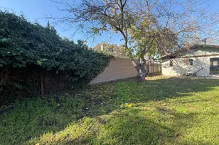 1490 Davis St, San Jose, CA 95126 - Photo 23