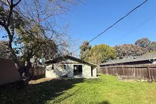 1490 Davis St, San Jose, CA 95126 - Photo 15