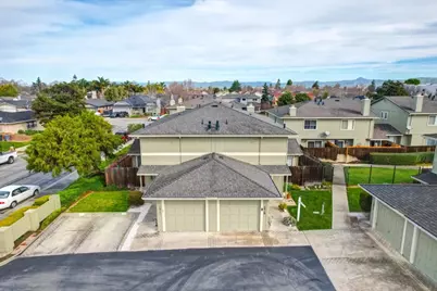 1419 Squire Ct, Hollister, CA 95023 - Photo 3