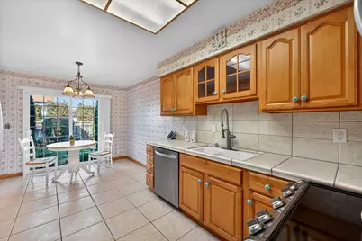 1270 Willowhaven Dr, San Jose, CA 95126 - Photo 13