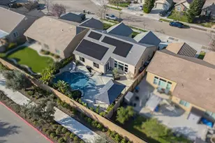 6625 W Vine Ct, Visalia, CA 93291 - Photo 9