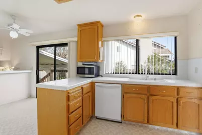 1340 Terrace Dr, Hollister, CA 95023 - Photo 13