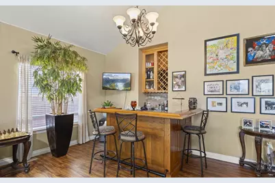 1901 Calistoga Dr, Hollister, CA 95023 - Photo 5