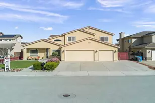 1901 Calistoga Dr, Hollister, CA 95023 - Photo 47