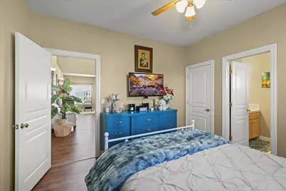 1901 Calistoga Dr, Hollister, CA 95023 - Photo 23