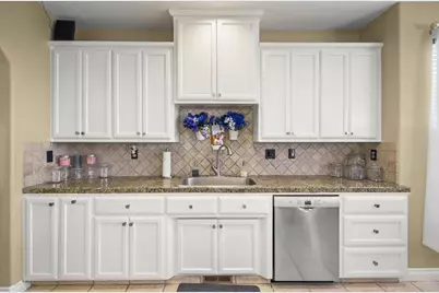 1901 Calistoga Dr, Hollister, CA 95023 - Photo 13