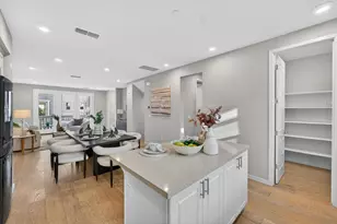 818 Gridley Ter 4, Sunnyvale, CA 94085 - Photo 17