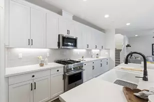 211 Arabian Ln, Hollister, CA 95023 - Photo 15