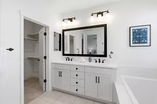 211 Arabian Ln, Hollister, CA 95023 - Photo 37