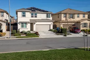 211 Arabian Ln, Hollister, CA 95023 - Photo 1