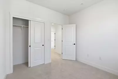 211 Arabian Ln, Hollister, CA 95023 - Photo 31