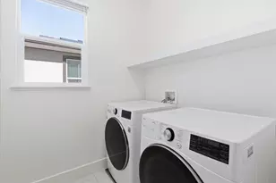 211 Arabian Ln, Hollister, CA 95023 - Photo 39