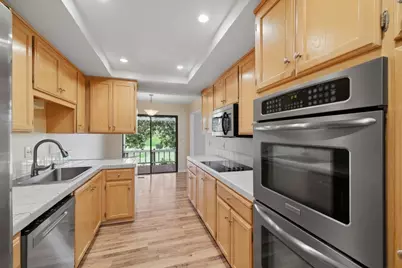 470 Sand Hill Cir, Menlo Park, CA 94025 - Photo 11