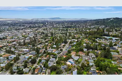 4198 Huntington St, Oakland, CA 94619 - Photo 45