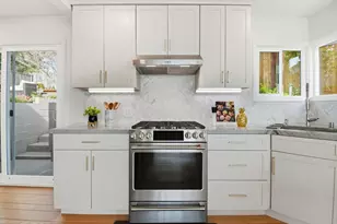 4198 Huntington St, Oakland, CA 94619 - Photo 11