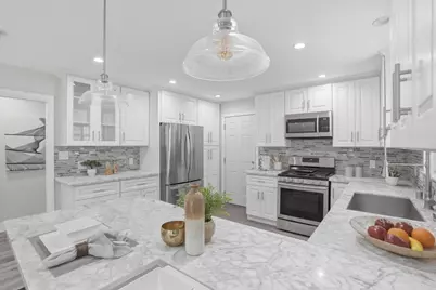 2115 Clarke Ave, East Palo Alto, CA 94303 - Photo 13