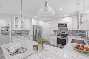 2115 Clarke Ave, East Palo Alto, CA 94303 - Photo 13