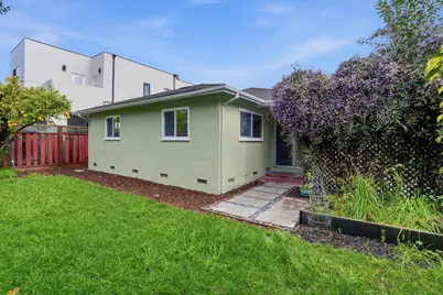 2115 Clarke Ave, East Palo Alto, CA 94303 - Photo 31