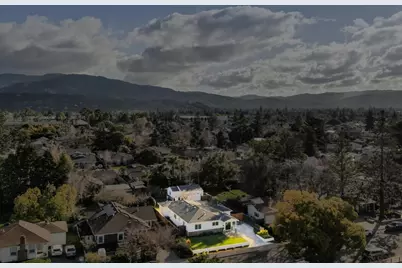 15146 Stratford Dr, San Jose, CA 95124 - Photo 73