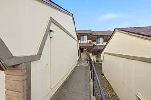 2728 Kilconway Ln, South San Francisco, CA 94080 - Photo 43