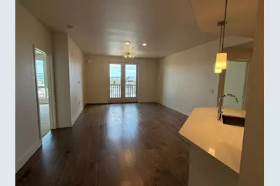 657 Walnut St 429, San Carlos, CA 94070 - Photo 3