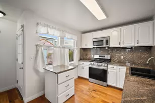 10510 East Ct, Oakland, CA 94603 - Photo 11