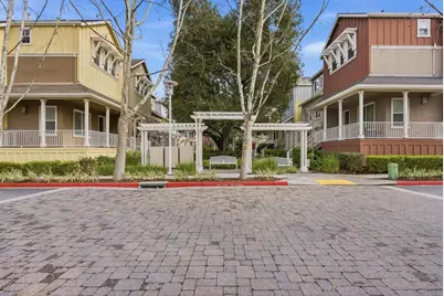 314 Lavender Dr, Mountain View, CA 94041 - Photo 47