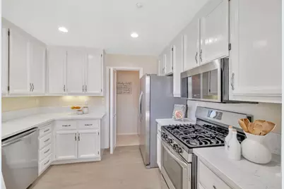 585 Shoal Cir, Redwood Shores, CA 94065 - Photo 21