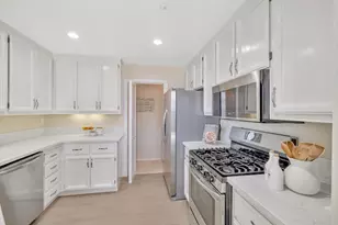 585 Shoal Cir, Redwood Shores, CA 94065 - Photo 21