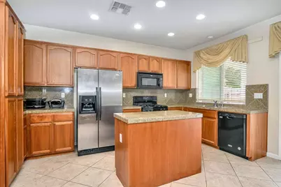 3605 Gloria Ct, Stockton, CA 95205 - Photo 9