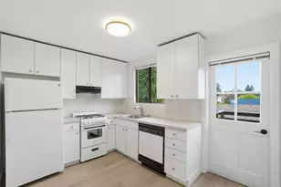 200 Anita Rd, Burlingame, CA 94010 - Photo 39