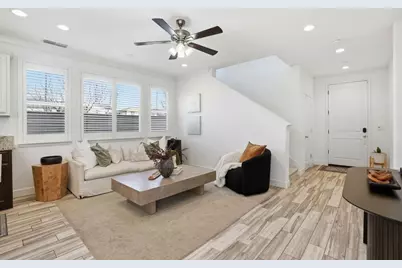 17642 Mystic Dr, Lathrop, CA 95330 - Photo 7