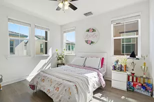 17642 Mystic Dr, Lathrop, CA 95330 - Photo 23