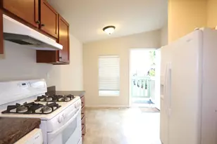 440 Moffett Blvd 3, Mountain View, CA 94043 - Photo 5
