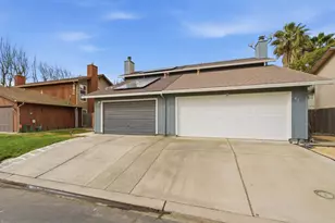 1296 Spruce Ln 44, Manteca, CA 95336 - Photo 3