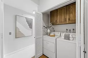 11 Hayward Ave 1009, San Mateo, CA 94401 - Photo 17