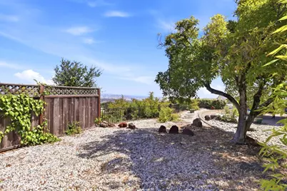 1380 Manzanita Dr, Millbrae, CA 94030 - Photo 51