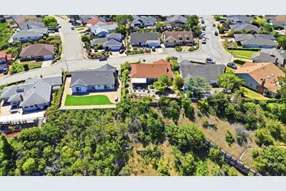 1380 Manzanita Dr, Millbrae, CA 94030 - Photo 59
