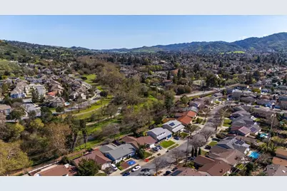 951 Wallace Dr, San Jose, CA 95120 - Photo 53