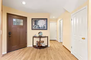 9400 Benbow Dr, Gilroy, CA 95020 - Photo 13