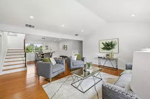 2784 Doverton Square, Mountain View, CA 94040 - Photo 13